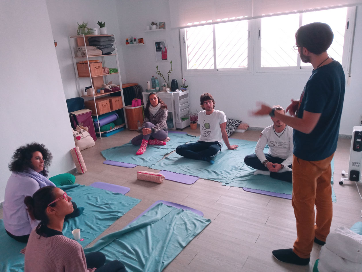 Antigimnasia - Raizala